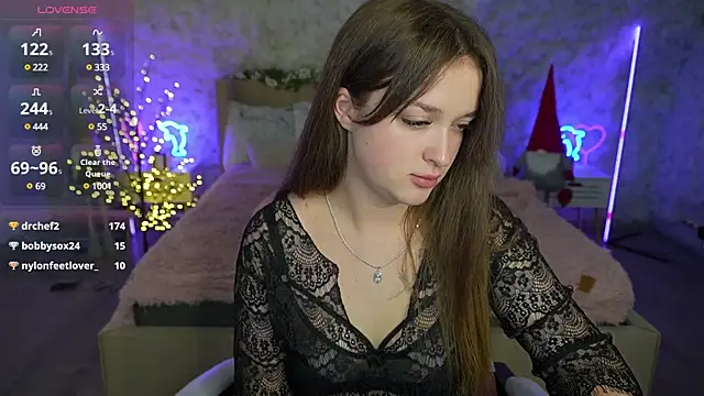 DonnaLustt online show from 9, 1, 2025