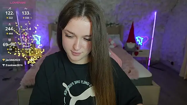 DonnaLustt online show from 11, 1, 2025