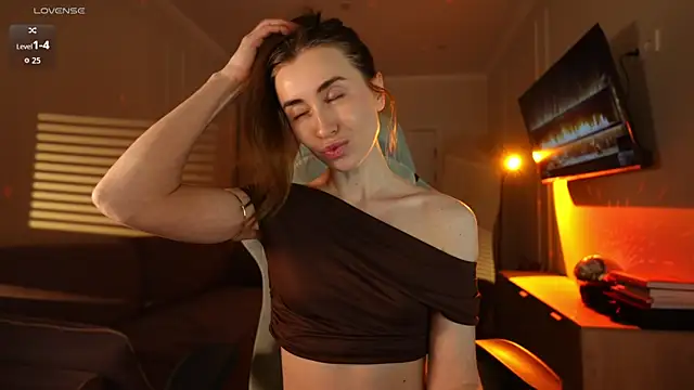 Coconutkittyy online show from 22, 4, 2026