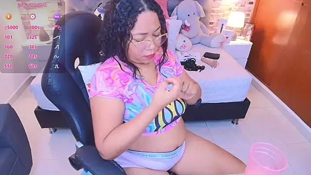 italy   boobs online show from 10, 11, 2025