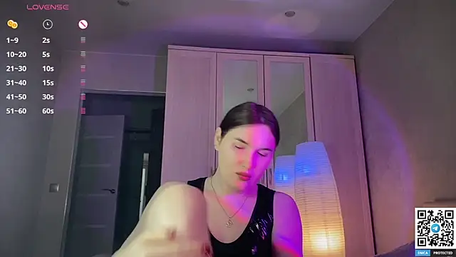 Maria Bowie online show from 25, 4, 2026