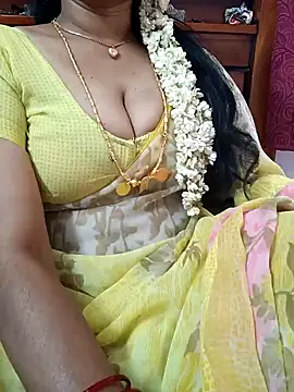 Snapshot of amala_ss chatting on 28, 1, 2025 amala ss online show from 28, 1, 2025