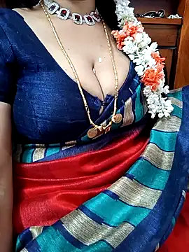 Snapshot of amala_ss chatting on 1, 2, 2025 amala ss online show from 1, 2, 2025