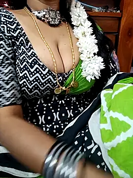 Snapshot of amala_ss chatting on 20, 2, 2025 amala ss online show from 20, 2, 2025