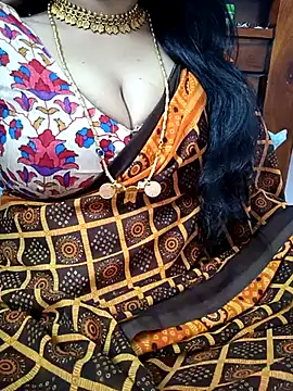 Snapshot of amala_ss chatting on 27, 2, 2025 amala ss online show from 27, 2, 2025