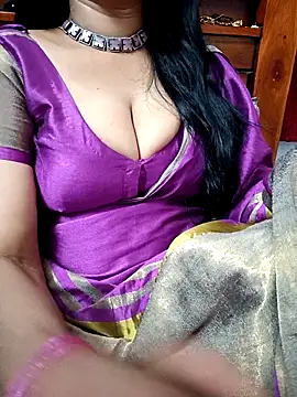 Snapshot of amala_ss chatting on 2, 3, 2025 amala ss online show from 2, 3, 2025