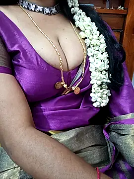 Snapshot of amala_ss chatting on 7, 3, 2025 amala ss online show from 7, 3, 2025