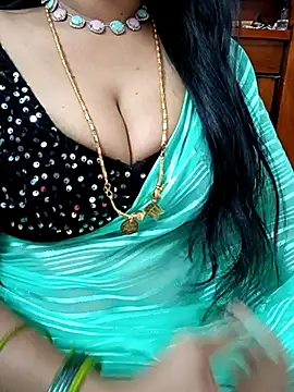 Snapshot of amala_ss chatting on 10, 3, 2025 amala ss online show from 10, 3, 2025