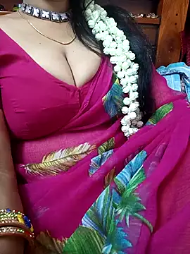 Snapshot of amala_ss chatting on 14, 3, 2025 amala ss online show from 14, 3, 2025