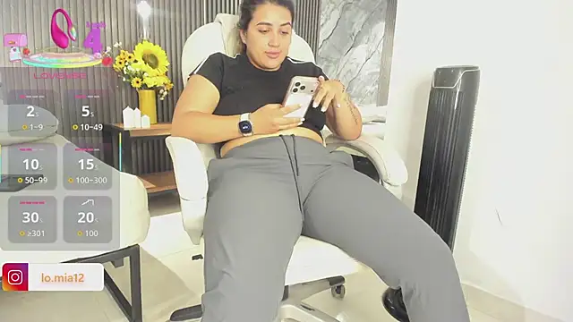 julietha taylor online show from 25, 4, 2026