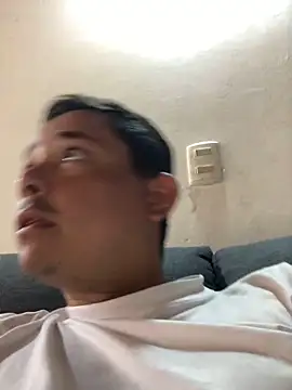 Snapshot of isacalejandroo chatting on 11, 1, 2025 isacalejandroo online show from 11, 1, 2025