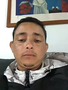 Snapshot of isacalejandroo chatting on 26, 1, 2025 isacalejandroo online show from 26, 1, 2025