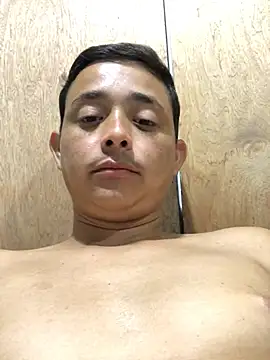 Snapshot of isacalejandroo chatting on 30, 1, 2025 isacalejandroo online show from 30, 1, 2025