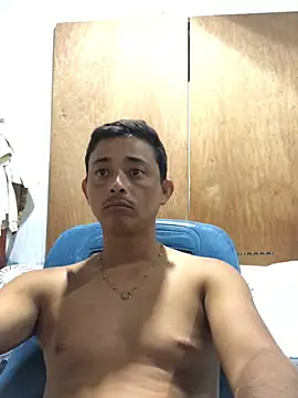 Snapshot of isacalejandroo chatting on 6, 2, 2025 isacalejandroo online show from 6, 2, 2025