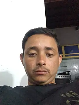 Snapshot of isacalejandroo chatting on 7, 2, 2025 isacalejandroo online show from 7, 2, 2025