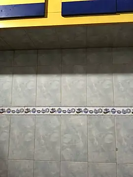 Snapshot of isacalejandroo chatting on 16, 2, 2025 isacalejandroo online show from 16, 2, 2025