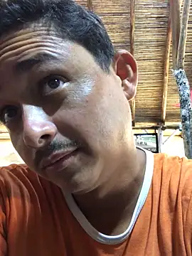 Snapshot of isacalejandroo chatting on 17, 3, 2025 isacalejandroo online show from 17, 3, 2025