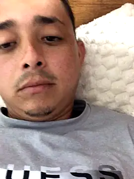 Snapshot of isacalejandroo chatting on 23, 9, 2025 isacalejandroo online show from 23, 9, 2025