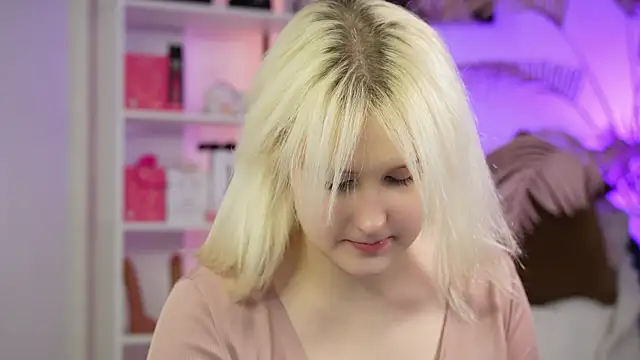 tiffannyjons online show from 29, 4, 2026