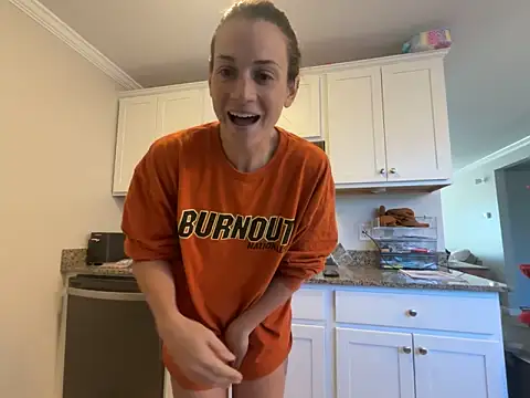 MissSwitch online show from 30, 9, 2025