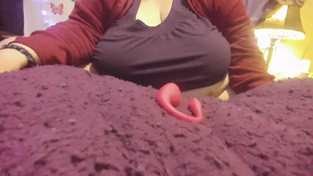 Snapshot of Alli_Kat chatting on 11, 2, 2025 Alli Kat online show from 11, 2, 2025