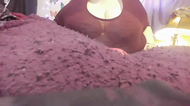 Snapshot of Alli_Kat chatting on 19, 2, 2025 Alli Kat online show from 19, 2, 2025