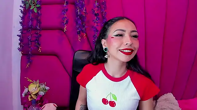 nathalia pink online show from 30, 6, 2026