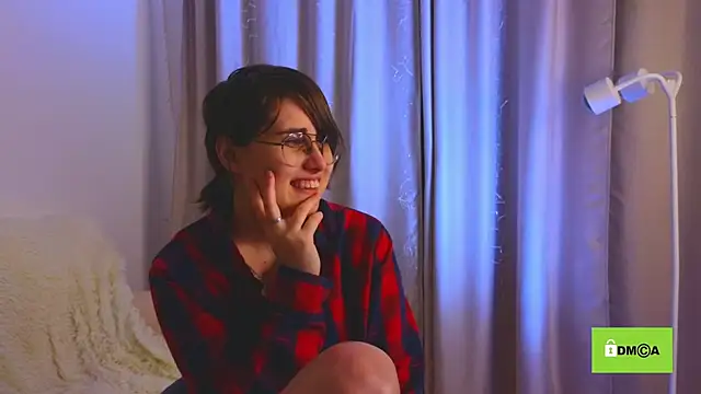 Funny bunnyy online show from 2, 2, 2025