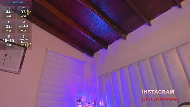 lil hanna18 online show from 5, 2, 2025