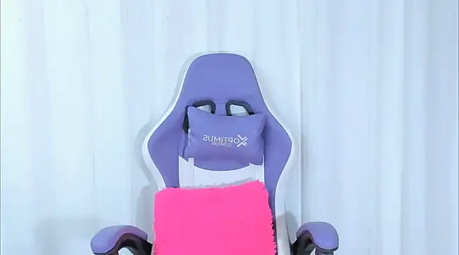 Snapshot of AnneGagner chatting on 26, 2, 2025 AnneGagner online show from 26, 2, 2025