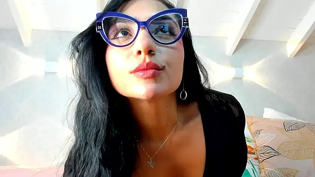 AnnieSofiia online show from 2, 3, 2026