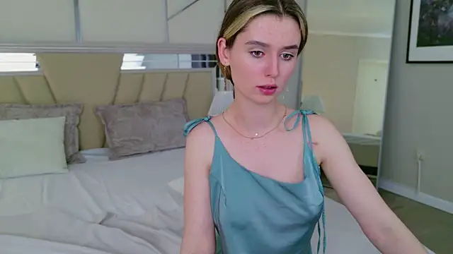 Snapshot of MarybethSnow chatting on 25, 1, 2025 MarybethSnow online show from 25, 1, 2025