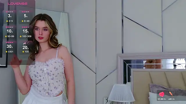 Snapshot of MarybethSnow chatting on 24, 2, 2025 MarybethSnow online show from 24, 2, 2025