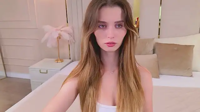 MarybethSnow online show from 26, 7, 2026