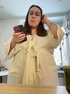 SuzieMurray online show from 18, 2, 2026