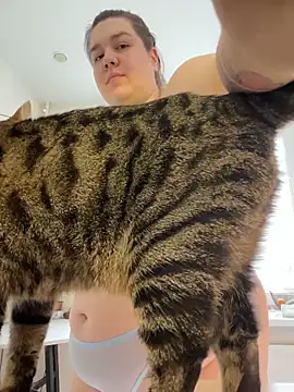 SuzieMurray online show from 15, 4, 2026