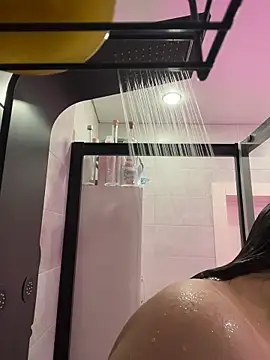 SuzieMurray online show from 23, 4, 2026