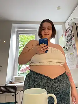 SuzieMurray online show from 27, 6, 2026