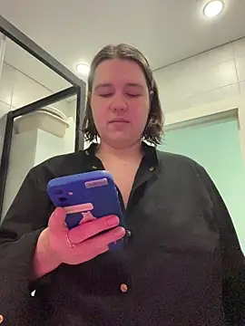 SuzieMurray online show from 25, 7, 2026