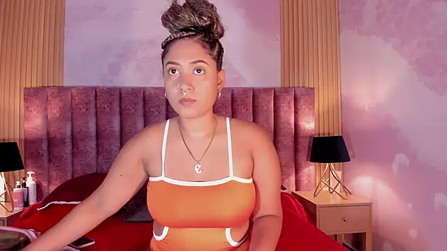 Snapshot of Laurentdupont04 chatting on 3, 12, 2025 Laurentdupont04 online show from 3, 12, 2025