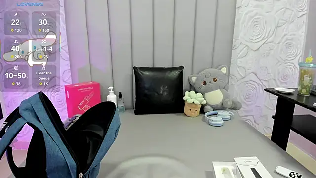 AlexaFoxy18 online show from 1, 8, 2026