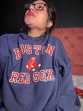 Im Little online show from 22, 2, 2025