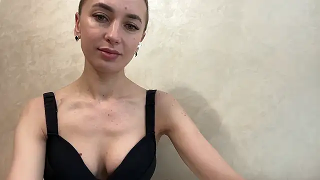 Snapshot of CaitlinaJayne23 chatting on 14, 5, 2026 CaitlinaJayne23 online show from 14, 5, 2026