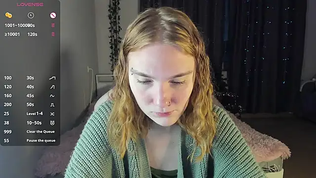 ReddHotPipper online show from 10, 1, 2025