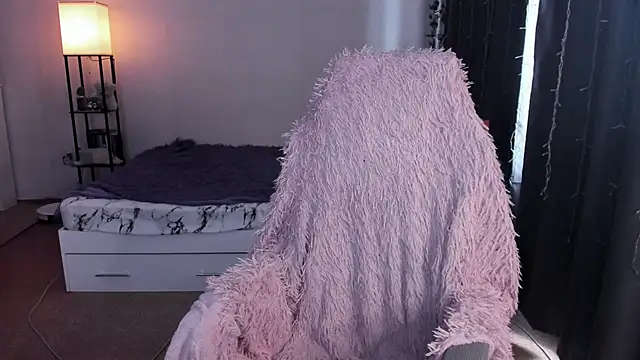 ReddHotPipper online show from 27, 4, 2026