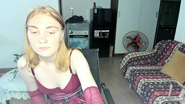 ReddHotPipper online show from 26, 6, 2026