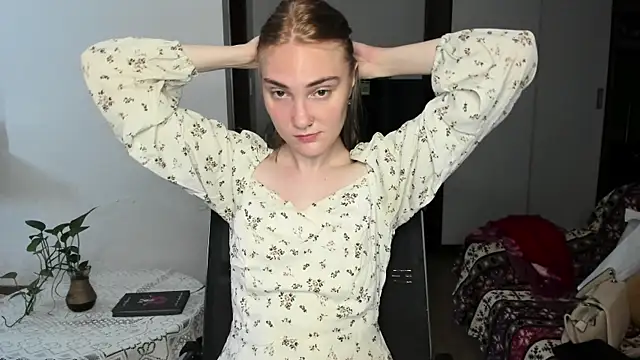 ReddHotPipper online show from 27, 6, 2026