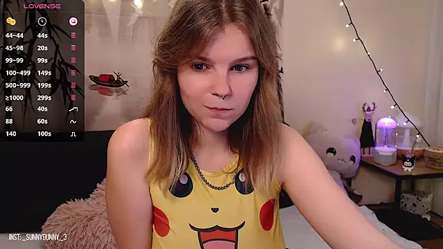 Moona xx online show from 6, 12, 2024