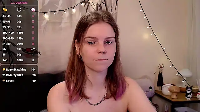 Moona xx online show from 11, 1, 2025