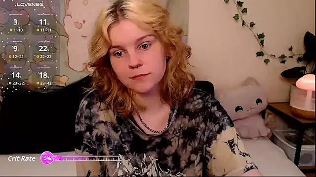 Moona xx online show from 13, 5, 2026